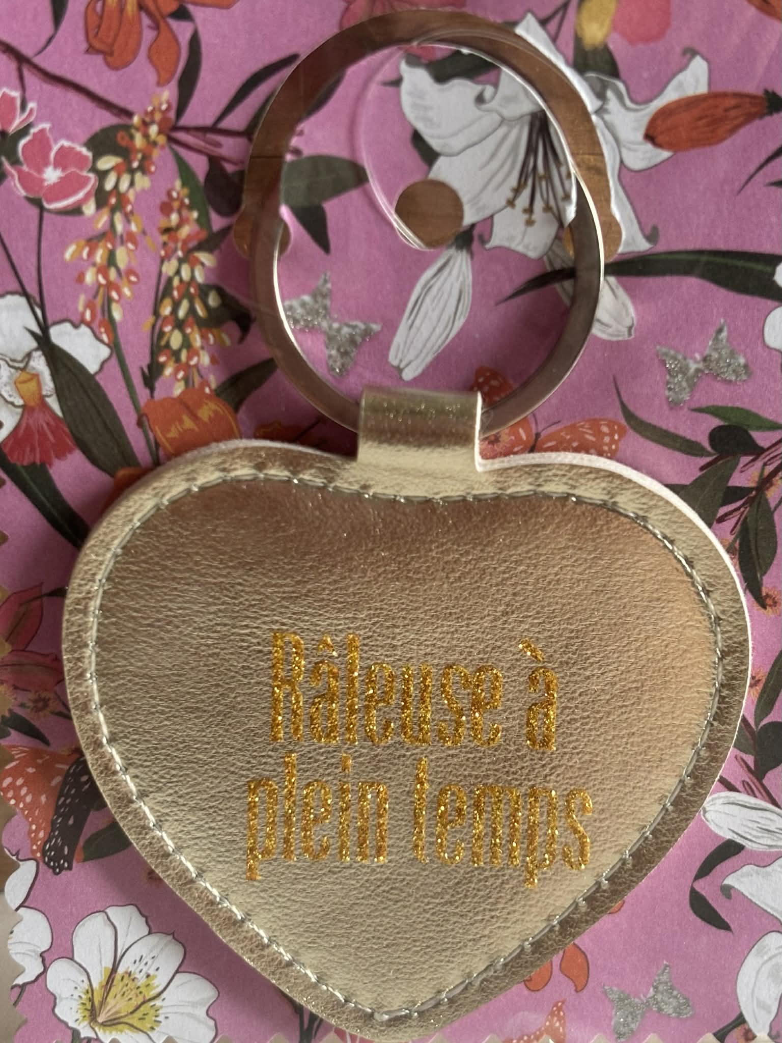 Porte clé message "Râleuse à plein temps"