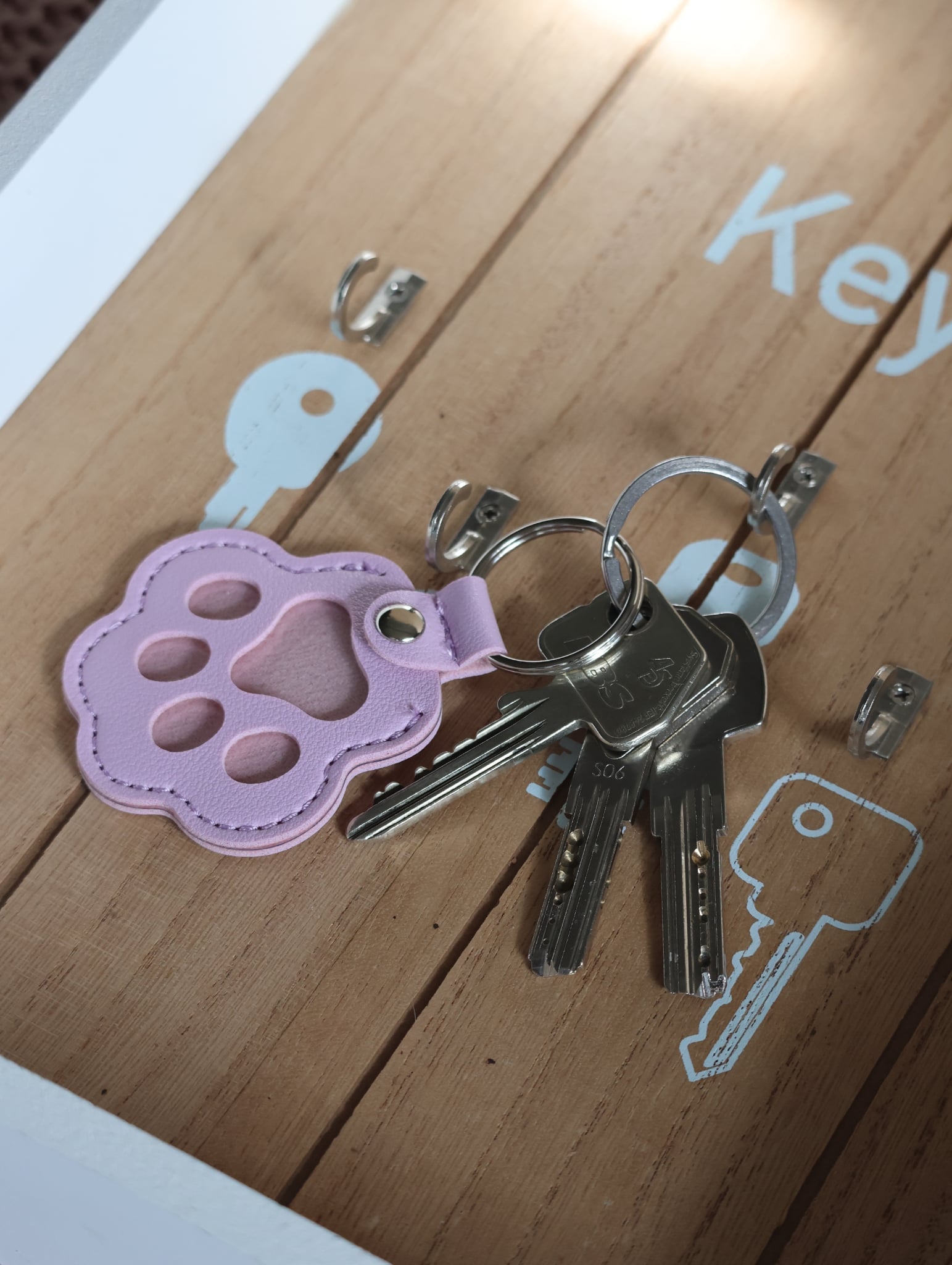 Porte clé " Pattes Mauve "